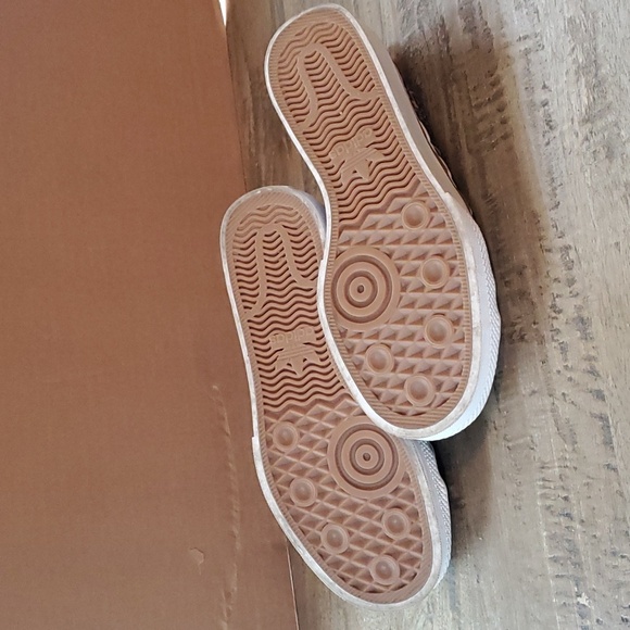 Adidas size US women's 7.5 leppard print Nizza - Picture 5 of 7